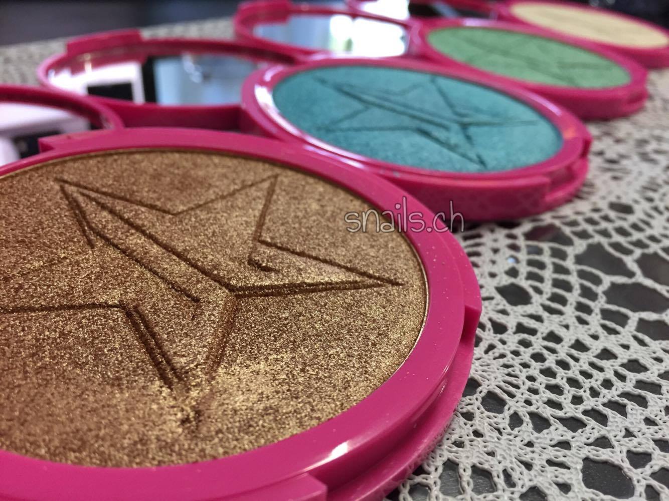 Jeffree Star Skin Frost Highlighter | Review